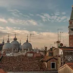 San Marco View Terrace R&r Appartement